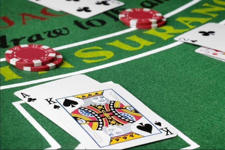 Antarmuka aplikasi tokogame dengan tampilan olahraga langsung
